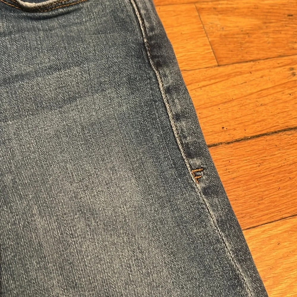 Frame Denim Le Crop Mini Boot in Austin Wash, size 25